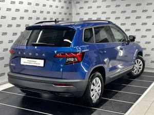 Внедорожник Skoda Karoq 2021 года, 2125000 рублей, Красноярск