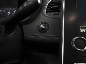 Минивэн Renault Grand Scenic 2019 года, 1749000 рублей, Ставрополь