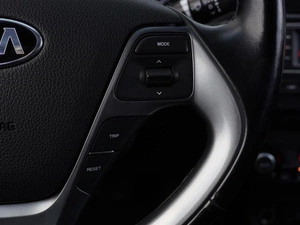 Седан Kia Rio 2016 года, 1040000 рублей, Тверь