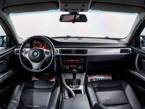 Седан BMW 3 серия 2007 года, 975000 рублей, Красноярск