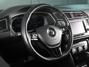 Внедорожник Volkswagen Tiguan 2017 года, 2839000 рублей, Ростов-на-Дону