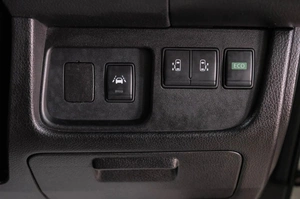 Минивэн Nissan Serena 2015 года, 1399000 рублей, Новокузнецк