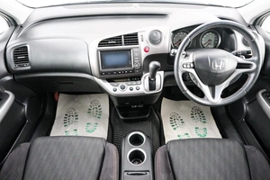 Минивэн Honda Stream 2011 года, 1269000 рублей, Красноярск