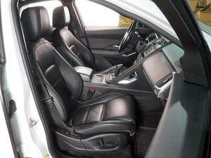 Внедорожник Jaguar E-Pace 2018 года, 2334000 рублей, Воронеж