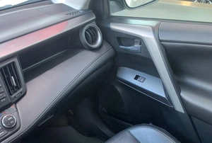 Внедорожник Toyota RAV4 2016 года, 2390000 рублей, Солонцы