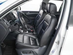 Внедорожник Volkswagen Tiguan 2012 года, 1549099 рублей, Москва