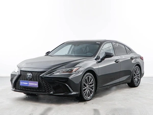 Седан Lexus ES 2020 года, 4698999 рублей, Москва