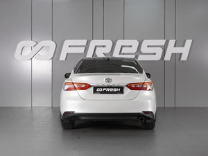 Седан Toyota Camry 2020 года, 2699000 рублей, Красный Пахарь