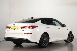 Седан Kia Optima 2019 года, 2349000 рублей, Челябинск