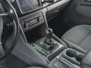 Пикап Volkswagen Amarok 2012 года, 1550000 рублей, Сургут