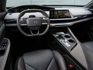 Лифтбек Changan UNI-V 2023 года, 2350000 рублей, Краснодар