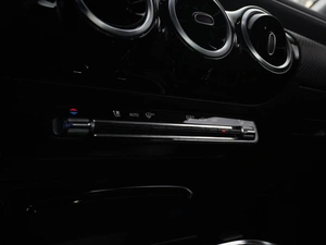 Седан Mercedes-benz A-класс 2020 года, 1999077 рублей, Москва