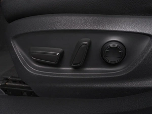 Седан Toyota Camry 2020 года, 2699000 рублей, Красный Пахарь