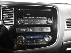 Внедорожник Mitsubishi Outlander 2014 года, 1176200 рублей, Казань