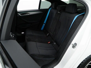 Седан BMW 5 серия 2018 года, 3997077 рублей, Москва