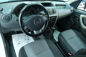 Внедорожник Renault Duster 2015 года, 1079000 рублей, Омск