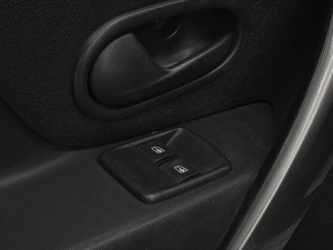 Хетчбэк Renault Sandero 2015 года, 820000 рублей, Красноярск