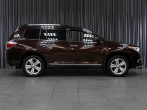 Внедорожник Toyota Highlander 2012 года, 2199000 рублей, Тюмень