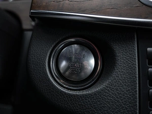 Седан Mercedes-benz E-класс 2013 года, 2625000 рублей, Краснодар