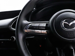 Хетчбэк Mazda 3 2019 года, 1699000 рублей, Красноярск