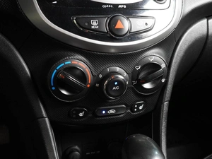 Седан Hyundai Solaris 2012 года, 799000 рублей, Воронеж