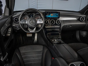 Седан Mercedes-benz C-класс 2019 года, 3000000 рублей, Краснодар