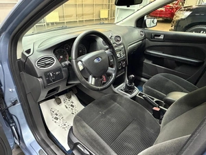 Седан Ford Focus 2006 года, 497000 рублей, Красноярск
