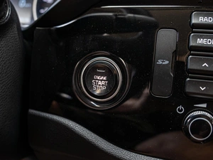 Седан Kia Rio 2019 года, 1480000 рублей, Краснодар