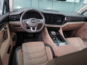 Внедорожник Volkswagen Touareg 2019 года, 5899000 рублей, Воронеж