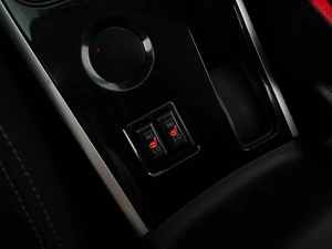 Внедорожник Mitsubishi Outlander 2018 года, 2035055 рублей, Москва