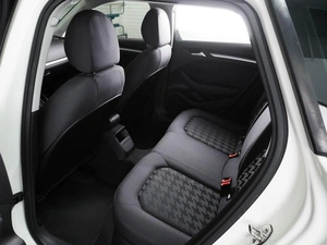 Хетчбэк Audi A3 2013 года, 1279000 рублей, Воронеж