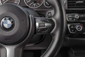 Седан BMW 3 серия 2018 года, 3199000 рублей, Челябинск