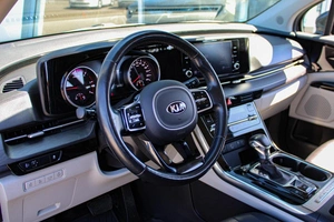 Минивэн Kia Carnival 2021 года, 3450000 рублей, Ярославль