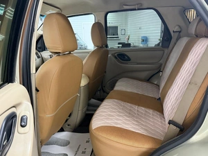 Внедорожник Ford Escape 2004 года, 610000 рублей, Ачинск