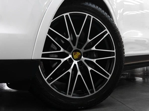 Внедорожник Porsche Cayenne 2021 года, 9626000 рублей, Тюмень