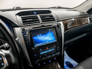 Седан Toyota Camry 2015 года, 2075000 рублей, Красноярск