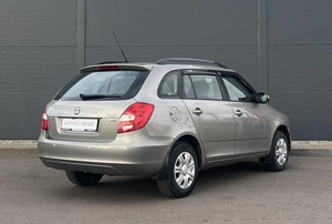 Универсал Skoda Fabia 2011 года, 500000 рублей, Солонцы