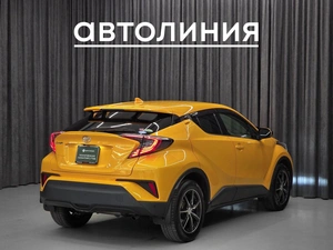 Внедорожник Toyota C-HR 2017 года, 2100000 рублей, Красноярск
