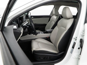 Седан Kia K5 2022 года, 2970444 рублей, Москва