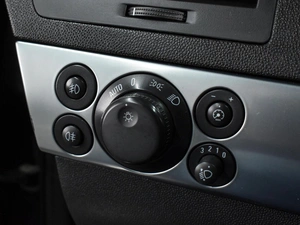 Седан Opel Astra 2012 года, 545000 рублей, Воронеж