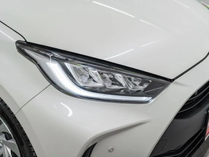 Хетчбэк Toyota Yaris 2020 года, 1270000 рублей, Красноярск