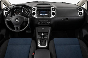 Внедорожник Volkswagen Tiguan 2013 года, 1679000 рублей, Челябинск