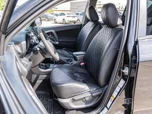 Внедорожник Toyota RAV4 2010 года, 1299000 рублей, Краснодар