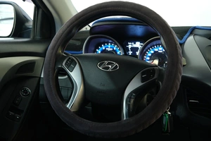 Седан Hyundai Elantra 2012 года, 1059000 рублей, Омск