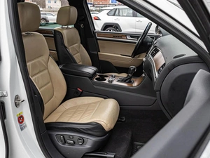 Внедорожник Volkswagen Touareg 2014 года, 2250000 рублей, Краснодар