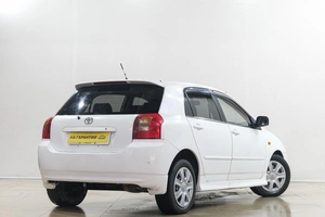 Хетчбэк Toyota Corolla Runx 2001 года, 519000 рублей, Новокузнецк