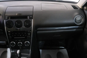 Седан Mazda 6 2006 года, 649000 рублей, Омск
