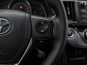 Внедорожник Toyota RAV4 2013 года, 2190000 рублей, Краснодар