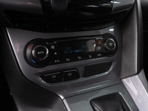 Седан Ford Focus 2013 года, 1118000 рублей, Минеральные Воды