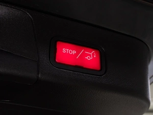 Внедорожник Mercedes-benz GLB-класс 2025 года, 6569000 рублей, Тюмень